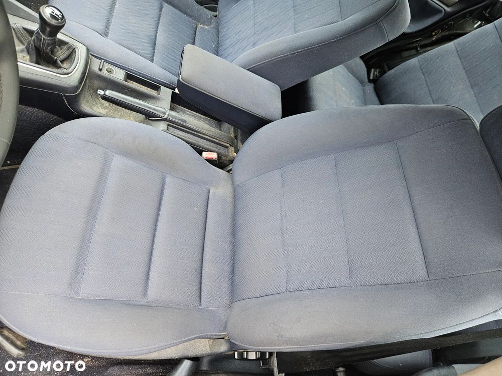 Audi A4 B5 lift fotel przód przedni prawy - 5
