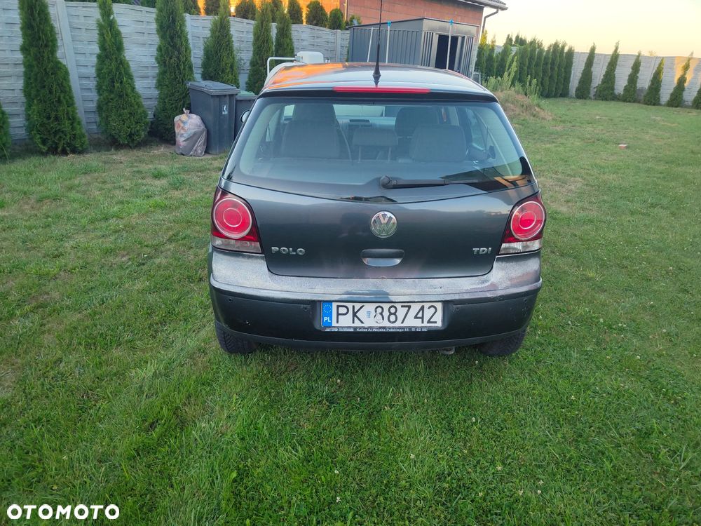Volkswagen Polo 1.4 TDI Comfortline - 8