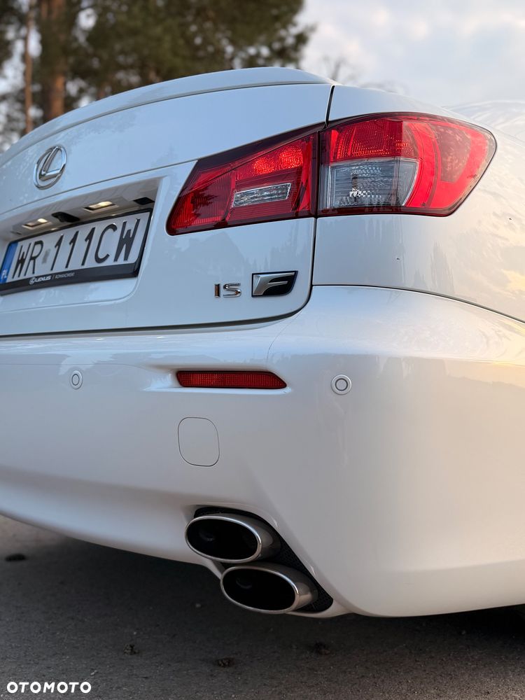 Lexus IS - 4