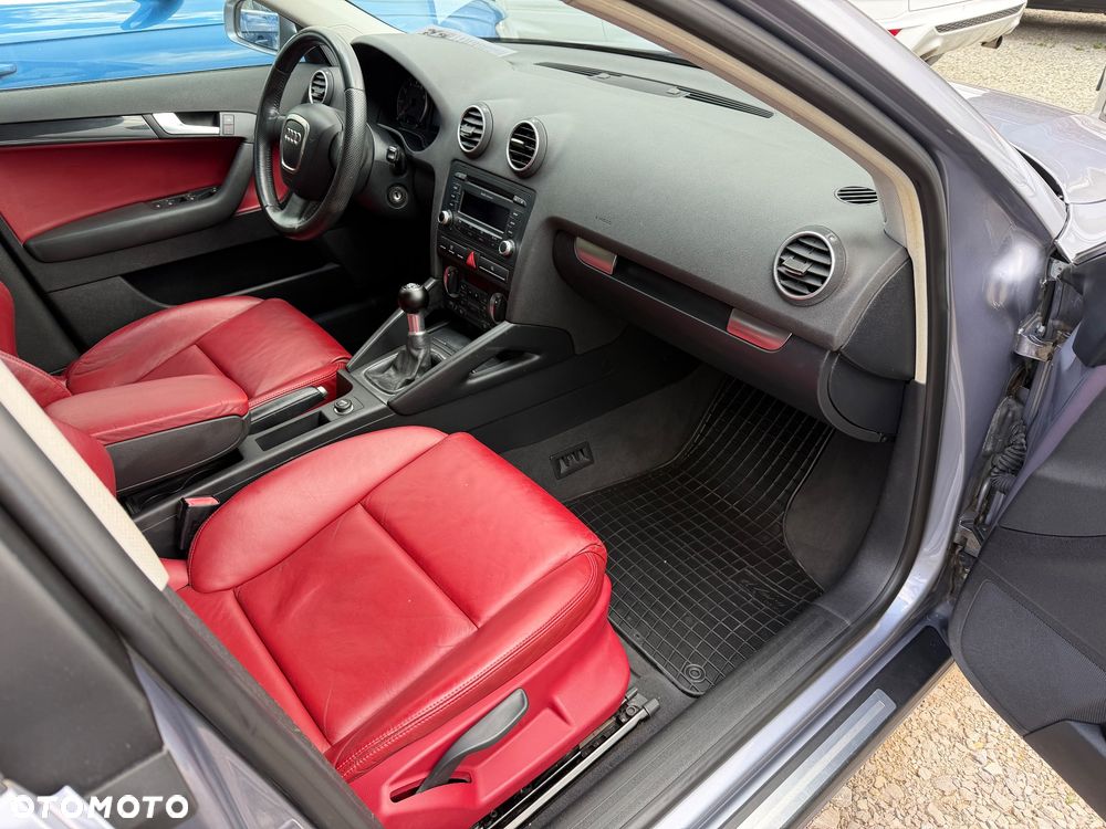 Audi A3 Sportback 1.6 S line Sportpaket plus - 20