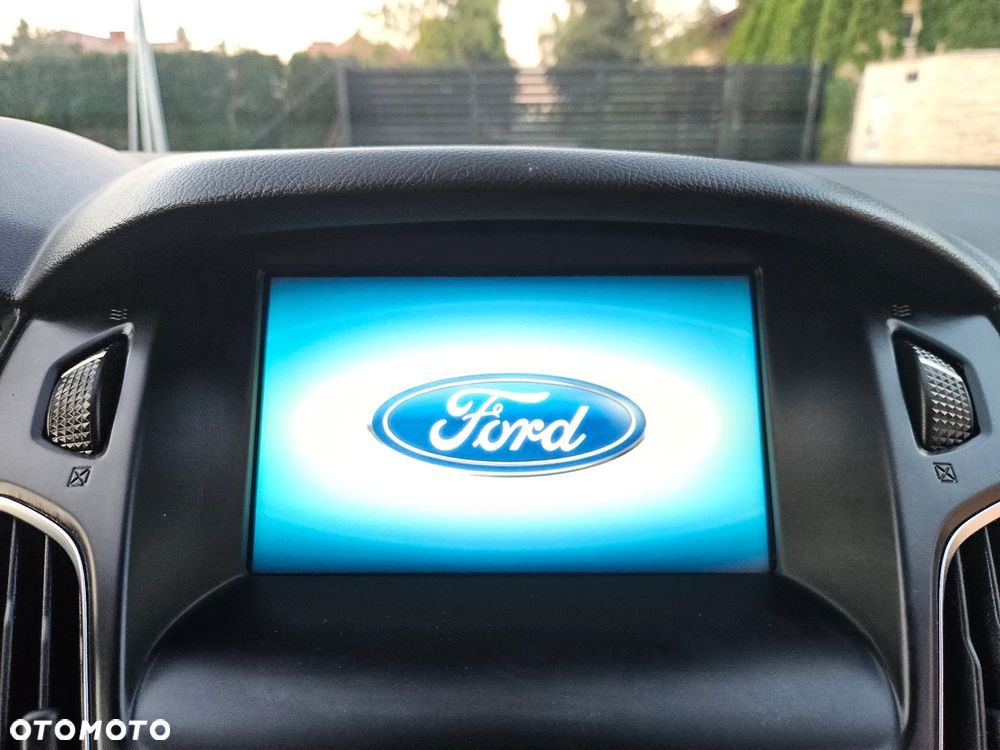 Ford Focus 1.6 TDCi DPF Titanium - 29