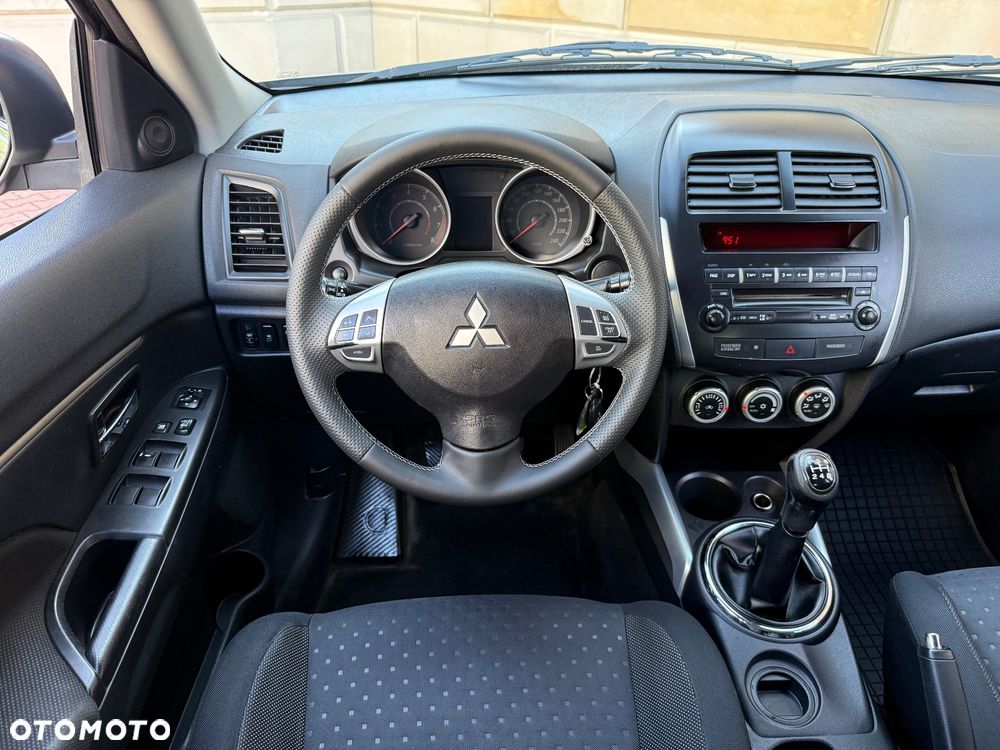 Mitsubishi ASX - 32