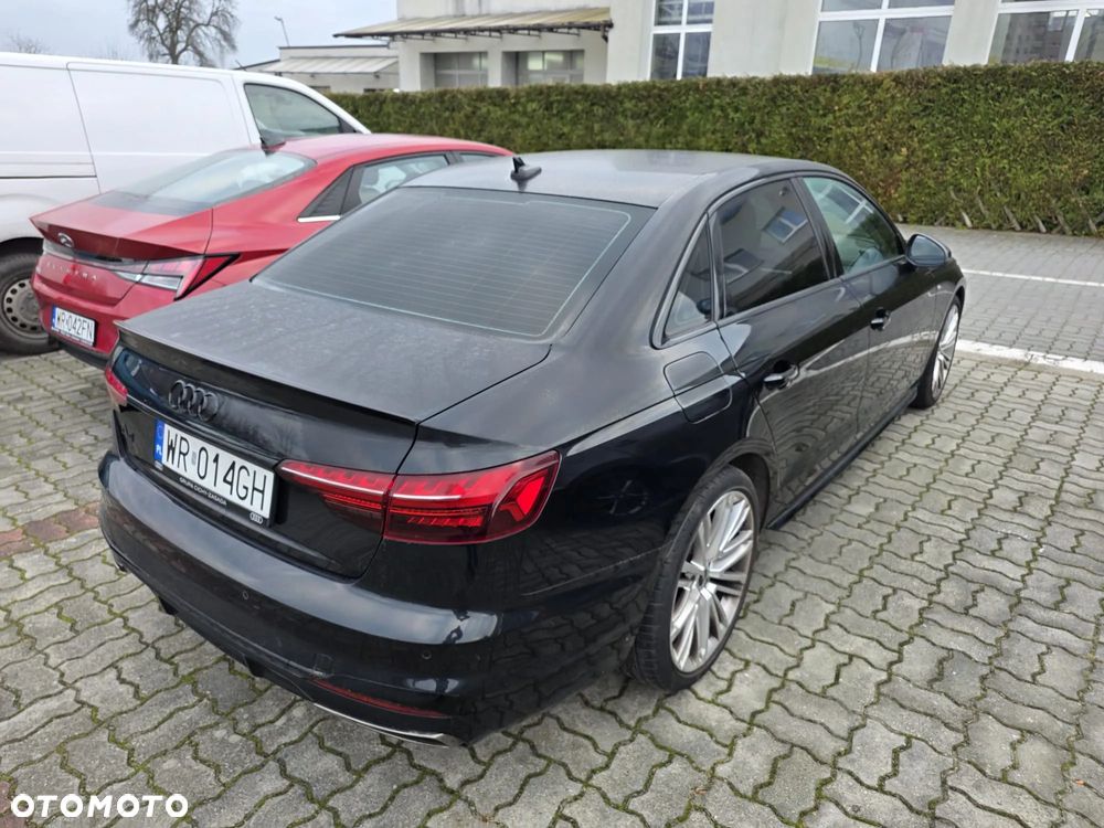 Audi A4 Limousine 35 TFSI mHEV S Line S tronic - 4