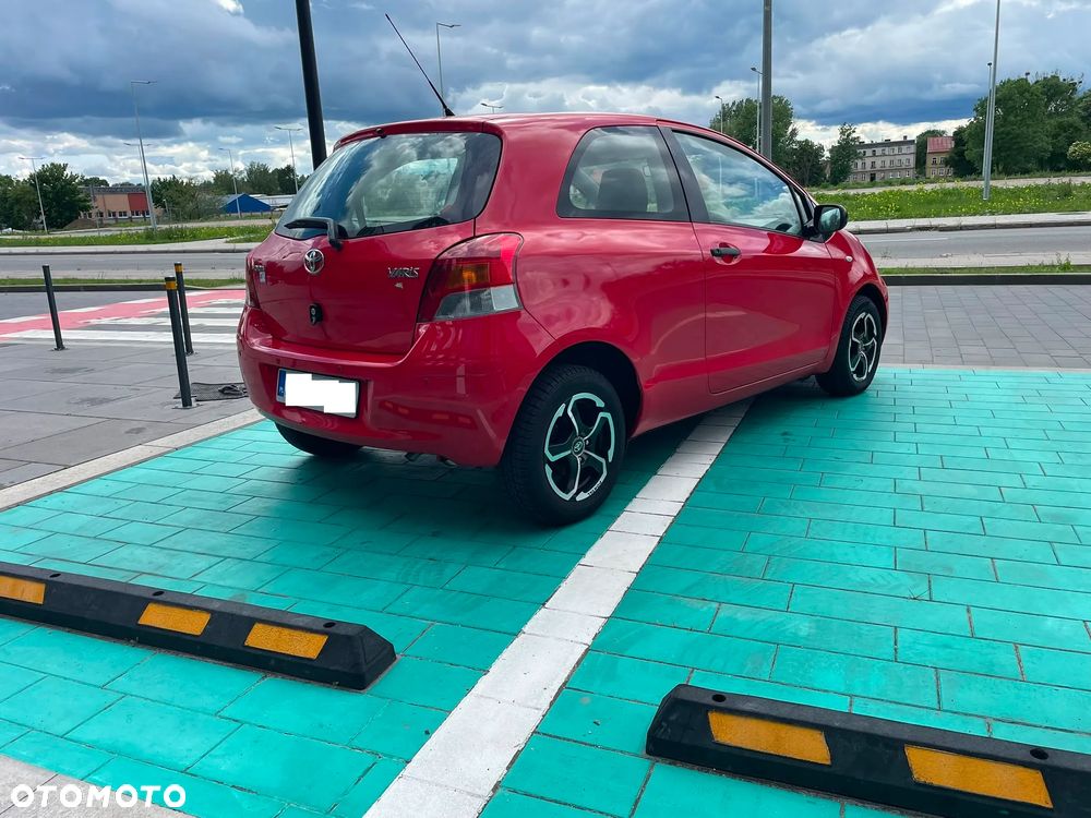 Toyota Yaris 1.0 Terra - 7