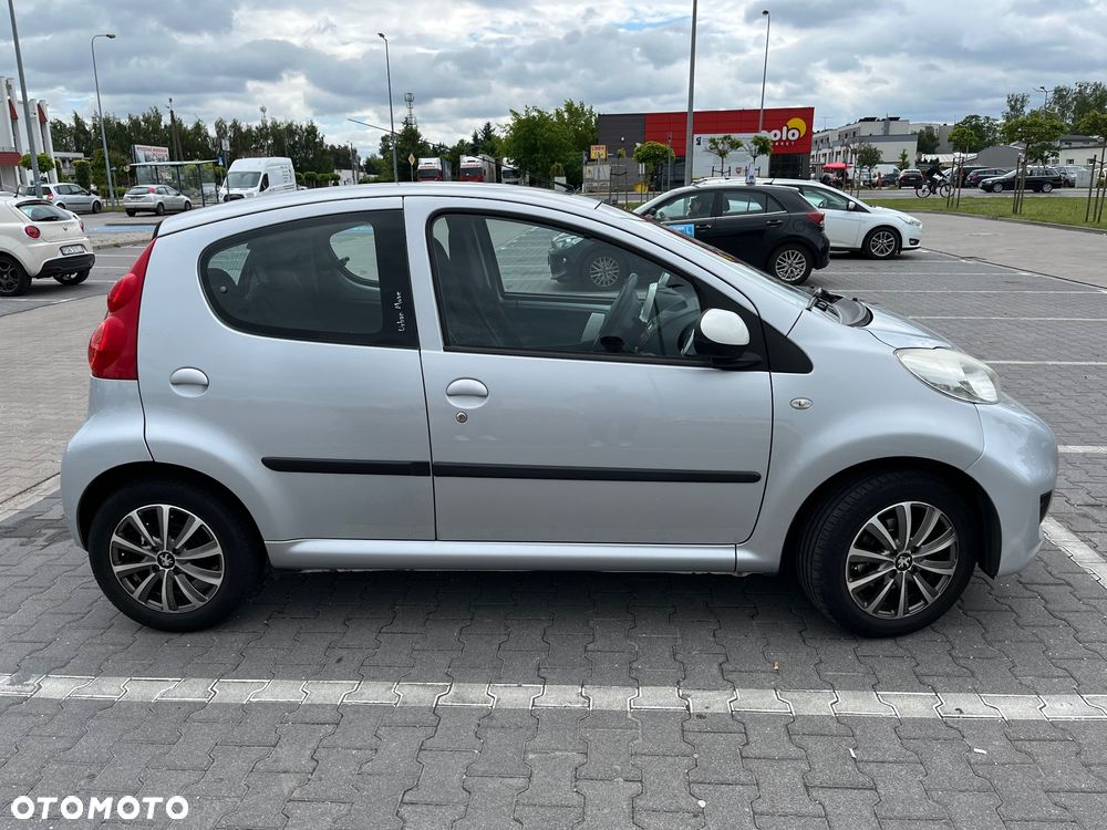 Peugeot 107 1.0 Urban Move Euro5 - 9