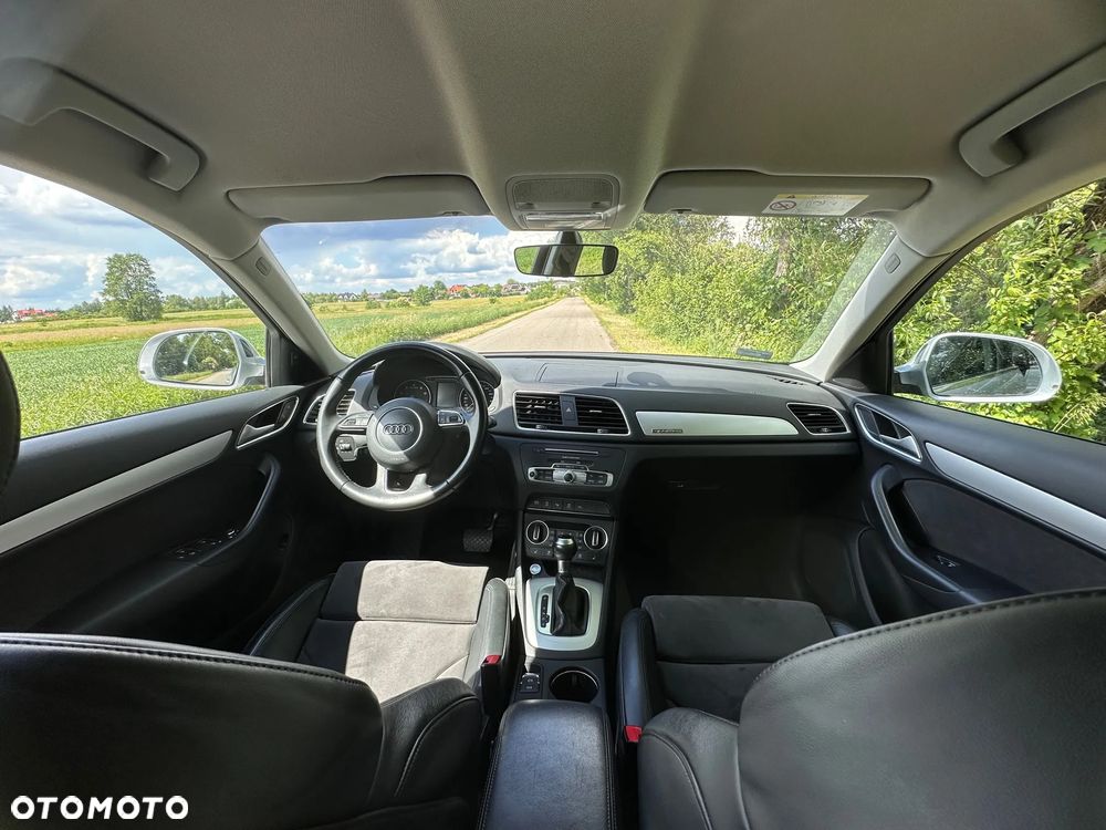 Audi Q3 2.0 TFSI Quattro Design S tronic - 14
