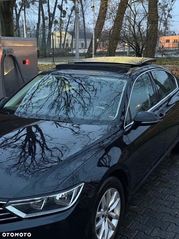 Volkswagen Passat 1.6 TDI SCR DSG Comfortline - 6