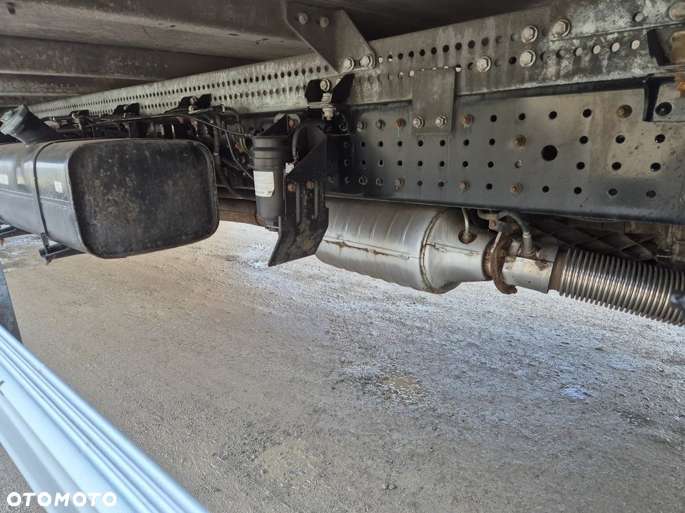 Mitsubishi CANTER 75C18 DMC 7499KG KONTENER 6.20 DŁ WINDA SPROWADZONY - 16