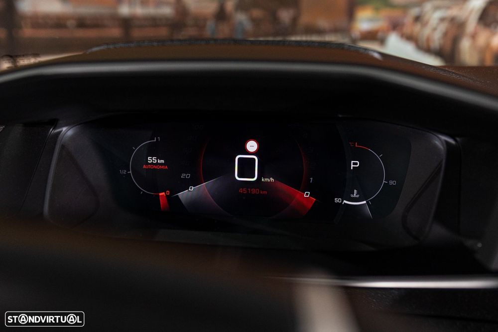 Peugeot 2008 1.2 PureTech GT EAT8 - 15