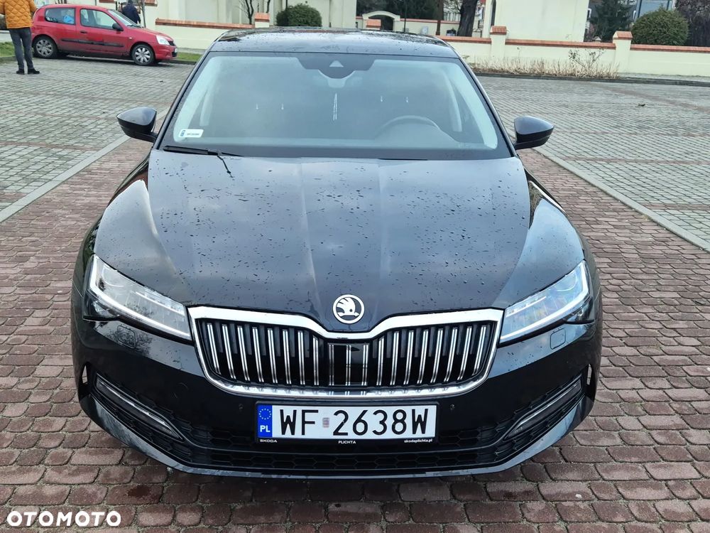 Skoda Superb 2.0 TDI SCR Style DSG - 6