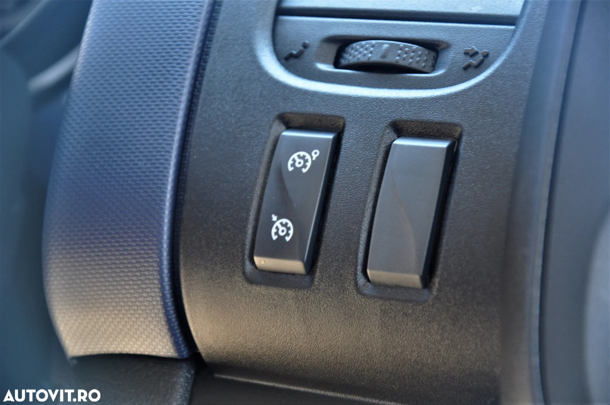 Opel Vivaro Furgon 3 Locuri - 20