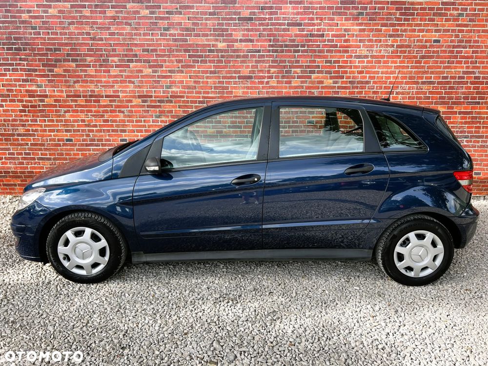 Mercedes-Benz Klasa B - 40