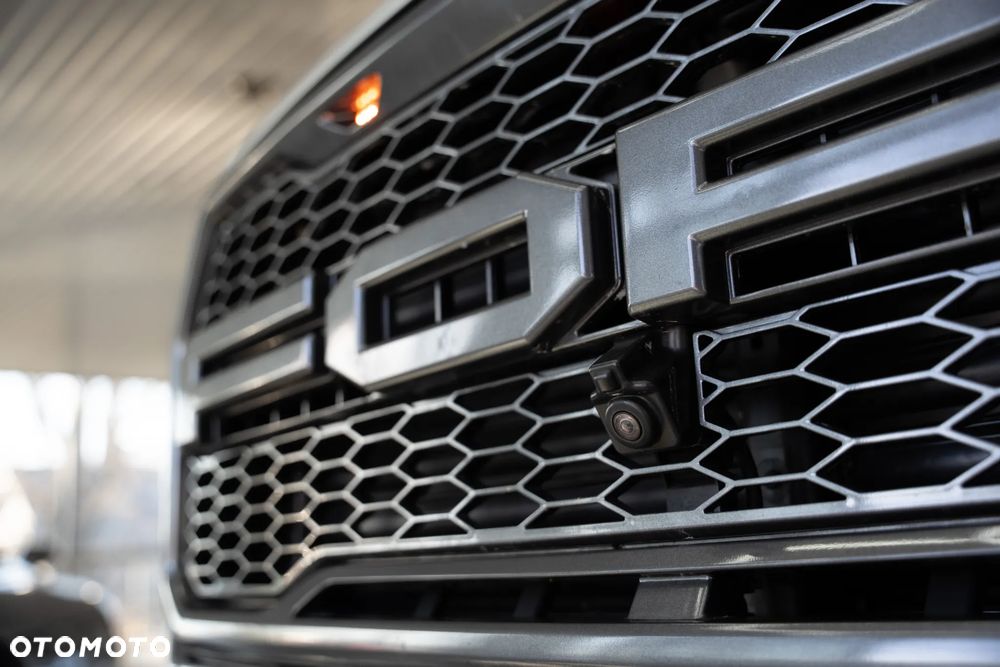 Ford F150 - 18