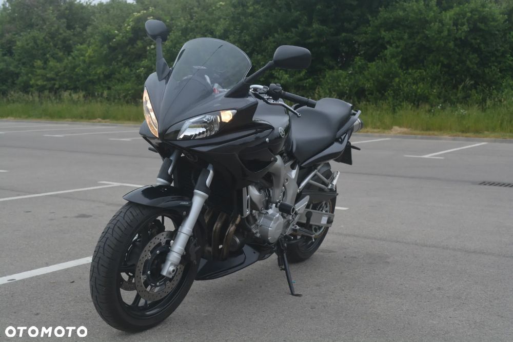 Yamaha FZ6 - 2