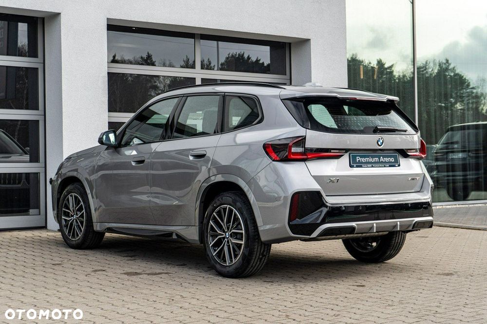 BMW X1 sDrive18i - 9