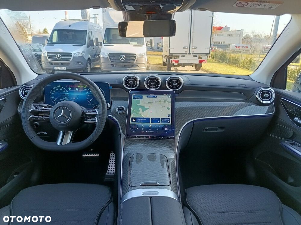 Mercedes-Benz GLC - 9