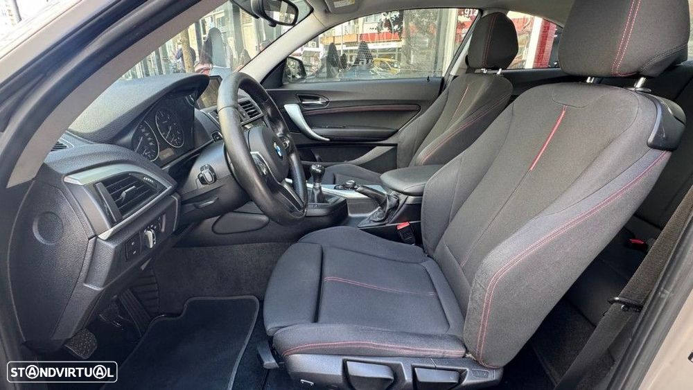 BMW 220 d Coupe Pack M - 10