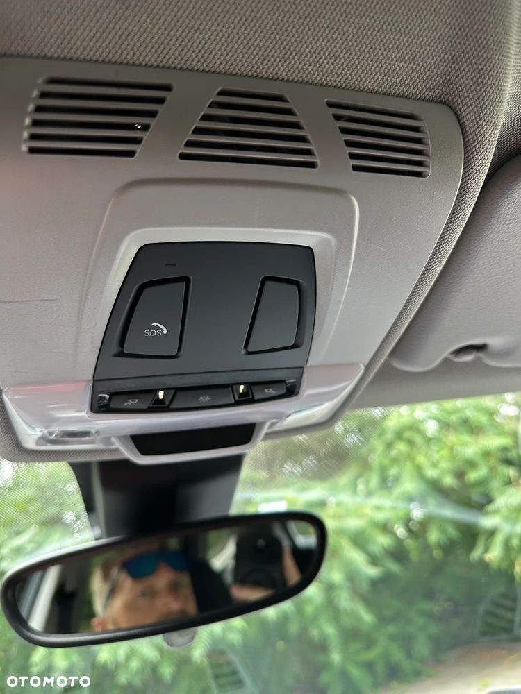 BMW X1 sDrive18i - 15