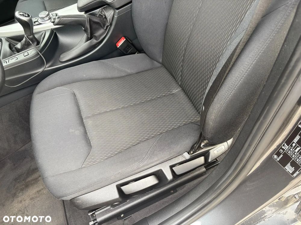 BMW Seria 3 320d - 9