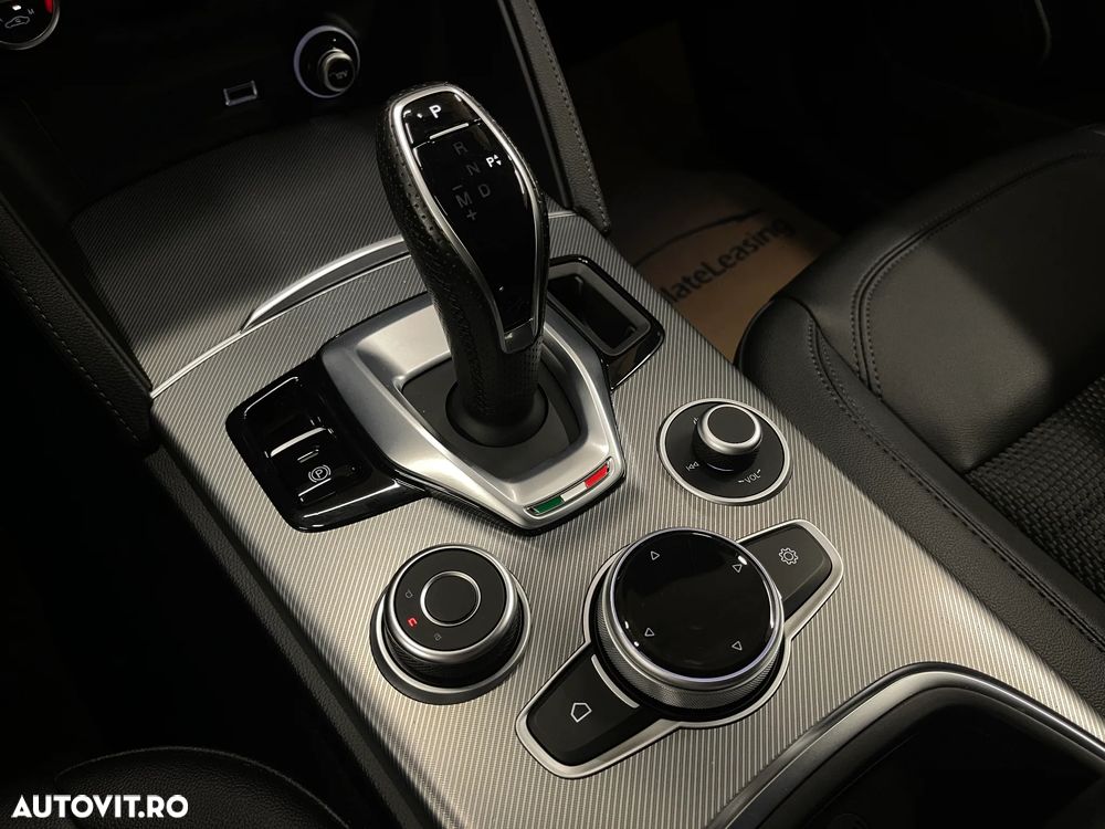 Alfa Romeo Stelvio 2.2 16V AT8 Q4 Sprint - 27