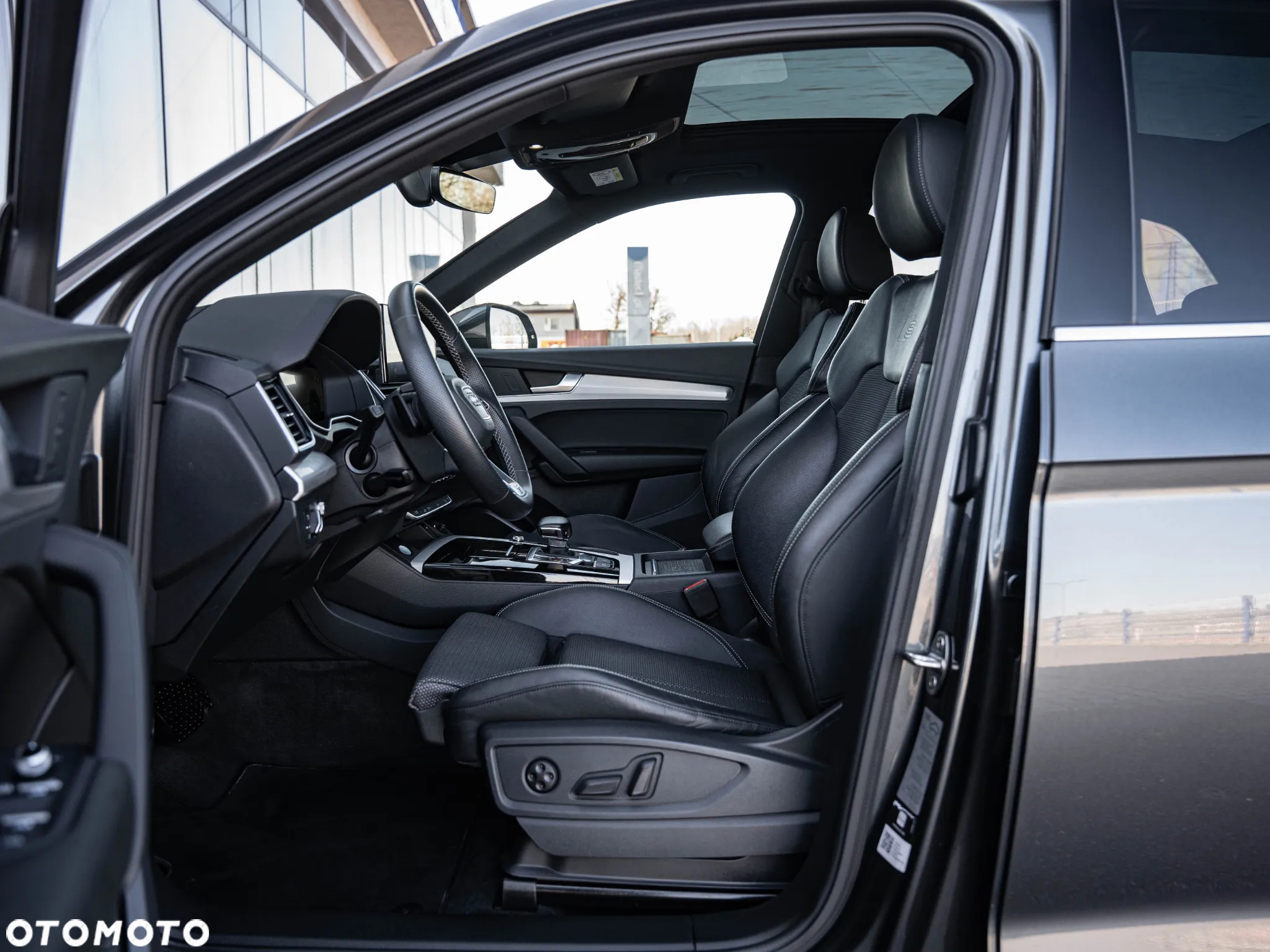 Audi Q5 50 TFSI e Quattro S tronic - 24