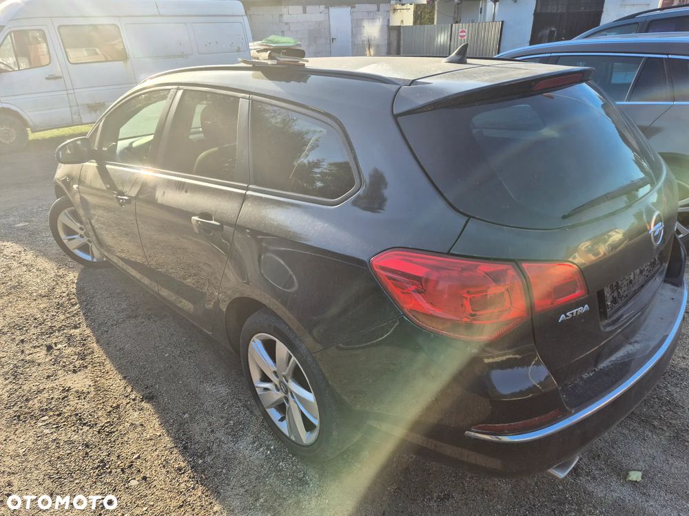 Opel Astra 2.0 CDTI Style - 4
