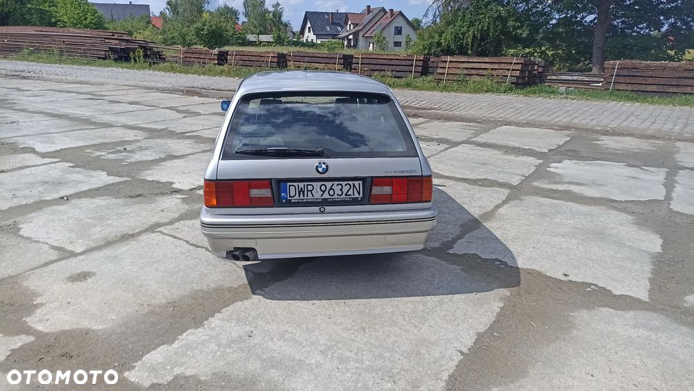 BMW Seria 3 325i - 14