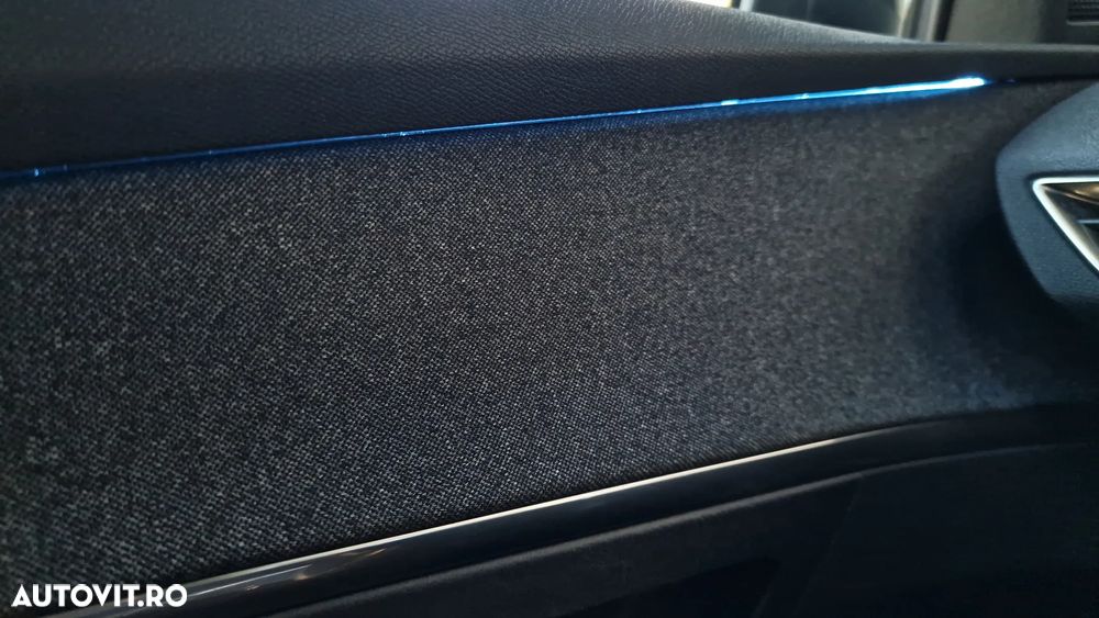 Peugeot 3008 PHEV 300 EAT8 4X4 Allure Pack - 21