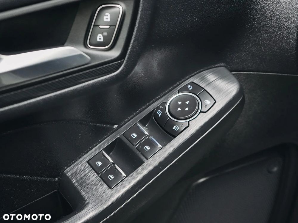 Ford Kuga 2.5 Duratec FHEV 4x4 ST-LINE - 11