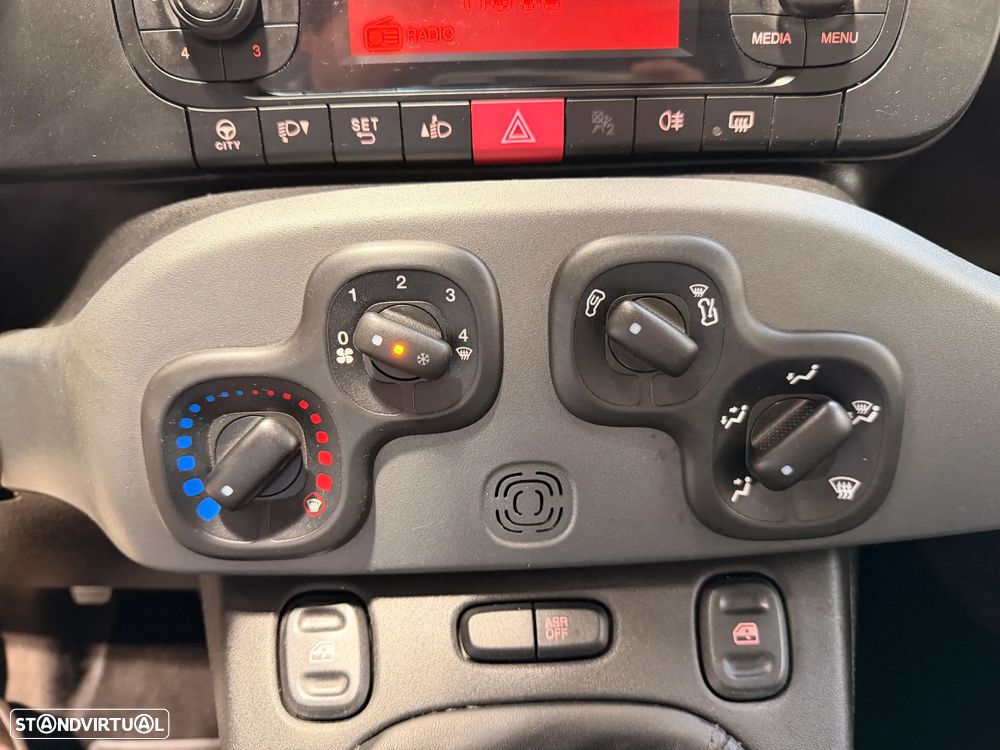 Fiat Panda 1.2 Lounge S&S - 18