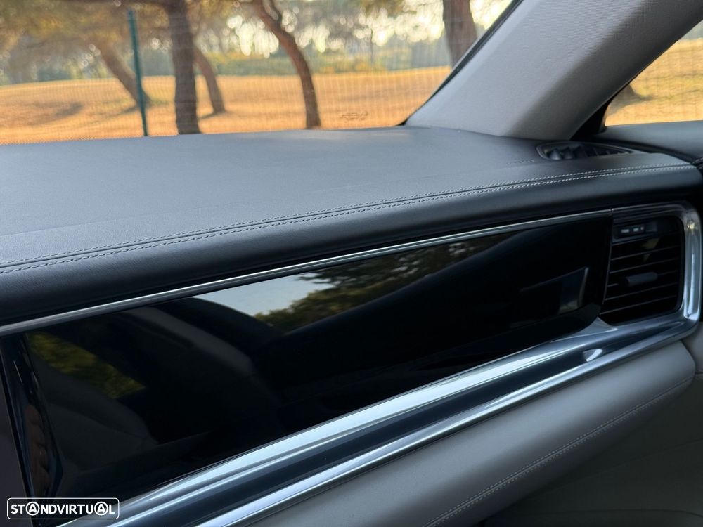 Porsche Panamera Sport Turismo 4 E-Hybrid - 45