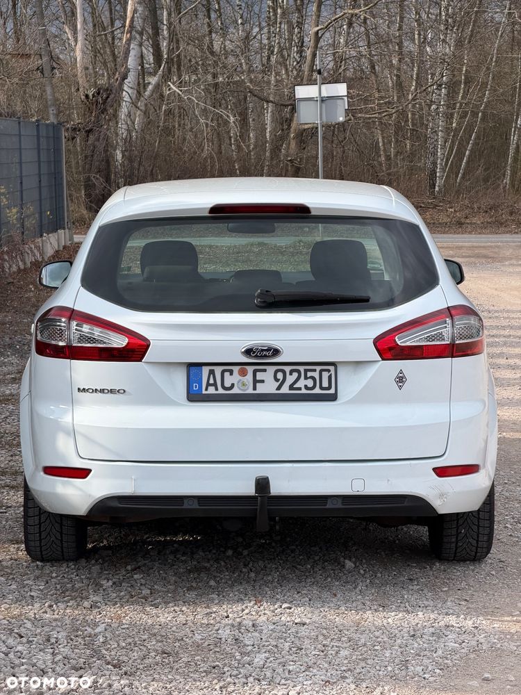 Ford Mondeo 2.0 TDCi Titanium - 11