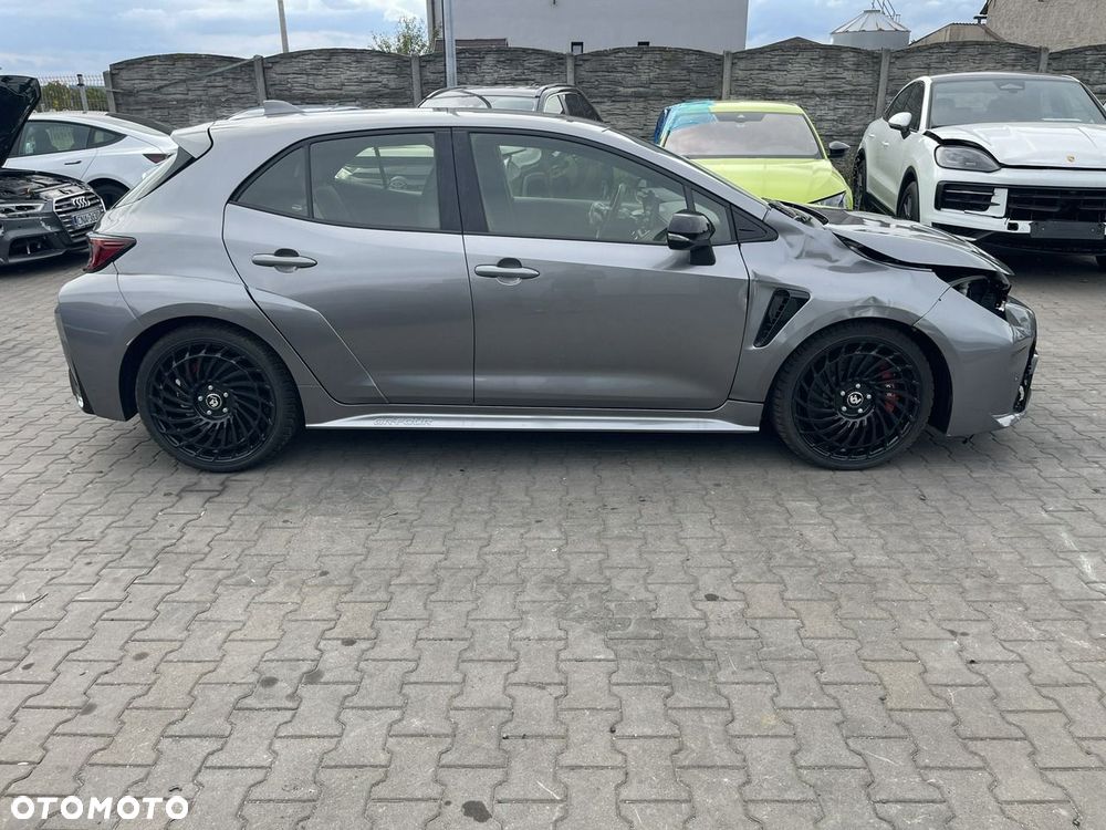 Toyota GR Corolla - 2