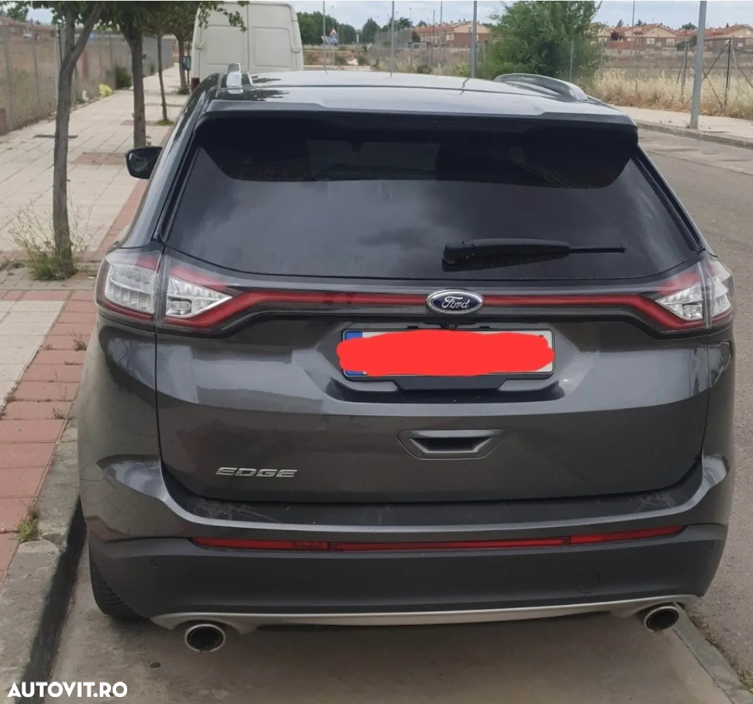 Ford Edge 2.0 TDCi Powershift Titanium - 7