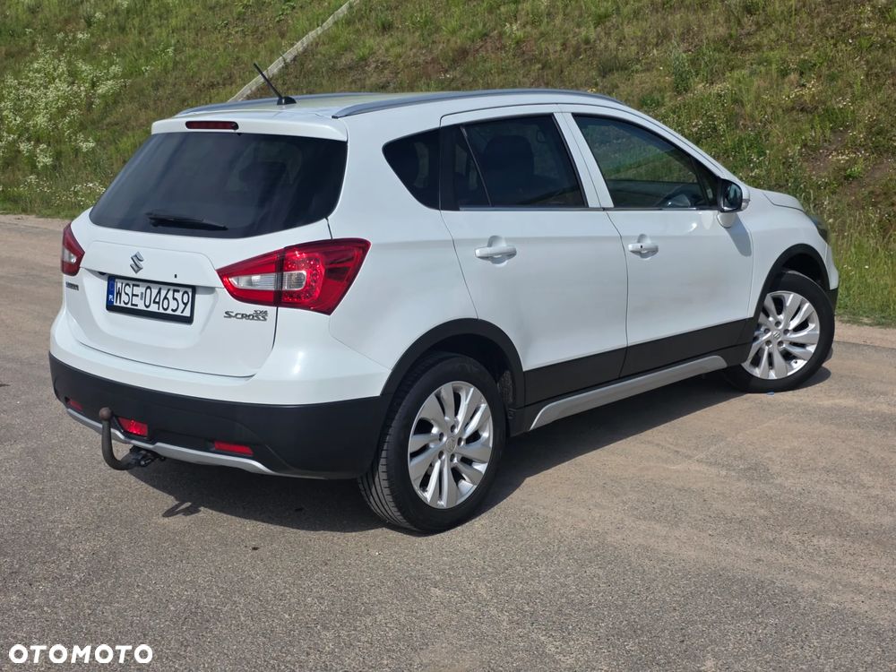 Suzuki SX4 S-Cross 1.4 T Premium - 9