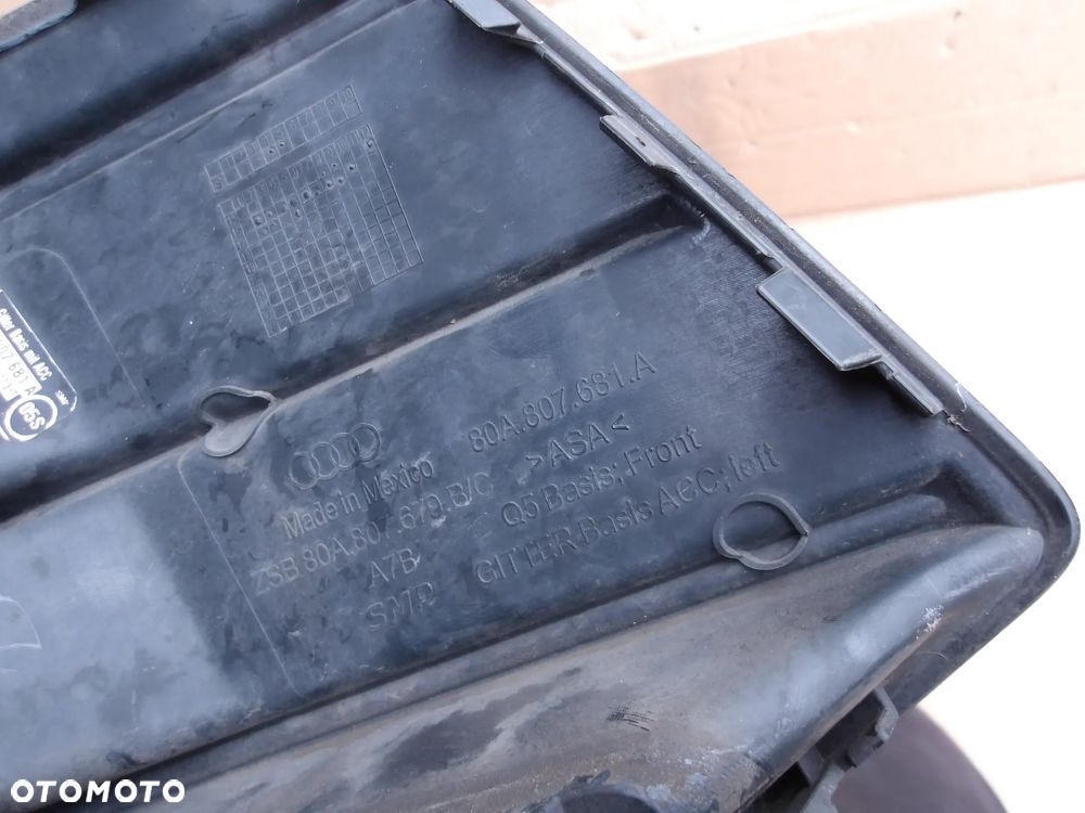 KRATKA ZDERZAKA LEWA AUDI Q5 80A S LINE 80A807681A - 9