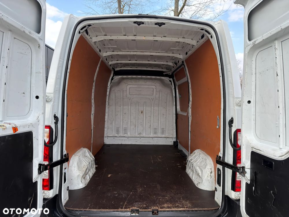 Opel Movano 2.3 Diesel Klimatyzacja 3 Osobowy - 19