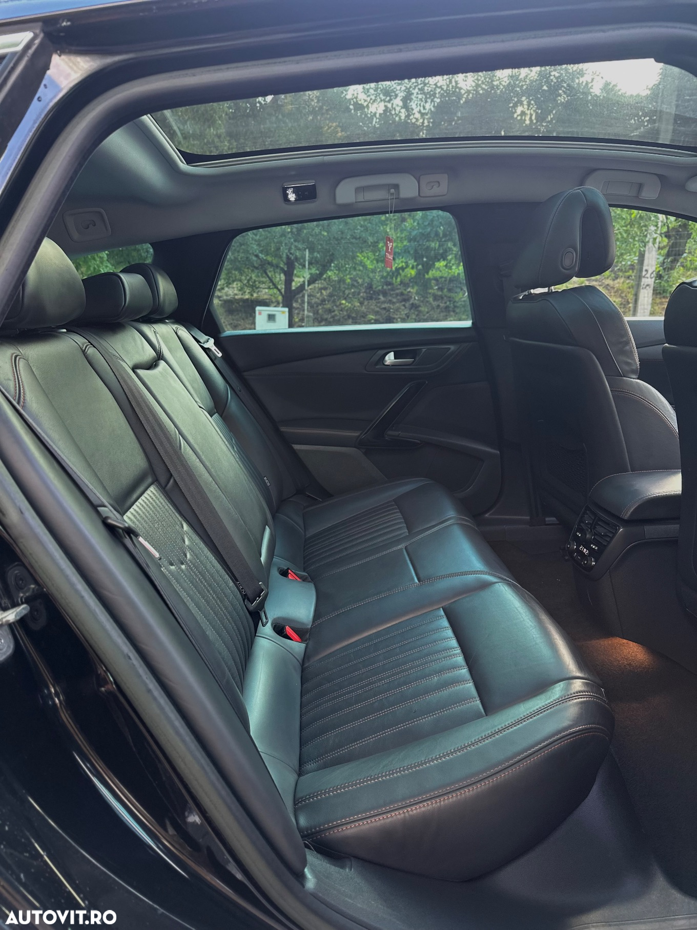 Peugeot 508 RXH Hybrid4 - 7