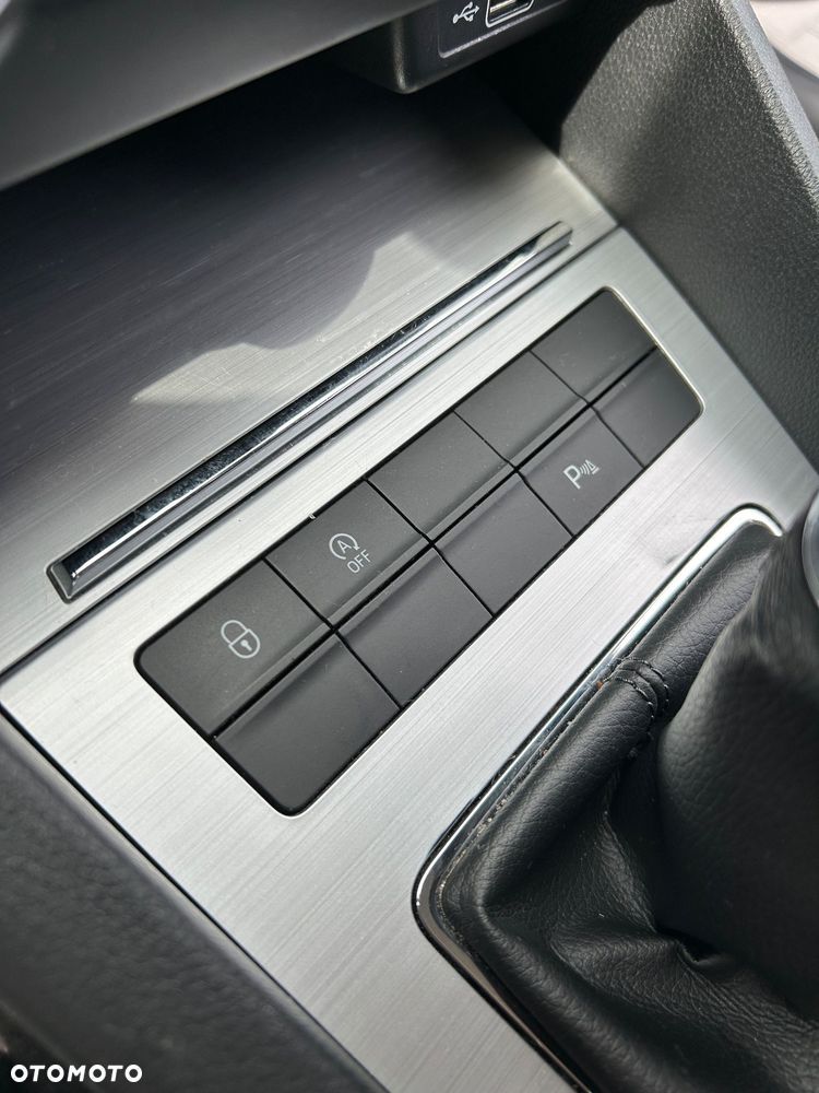 Skoda Octavia 1.6 TDI Ambition - 14