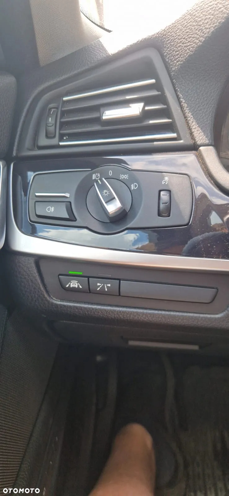 BMW Seria 5 525d xDrive Touring - 14