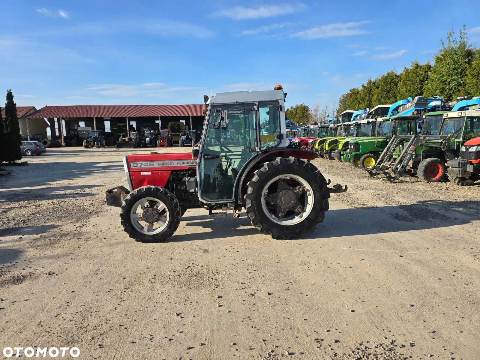 Massey Ferguson 374S - 5