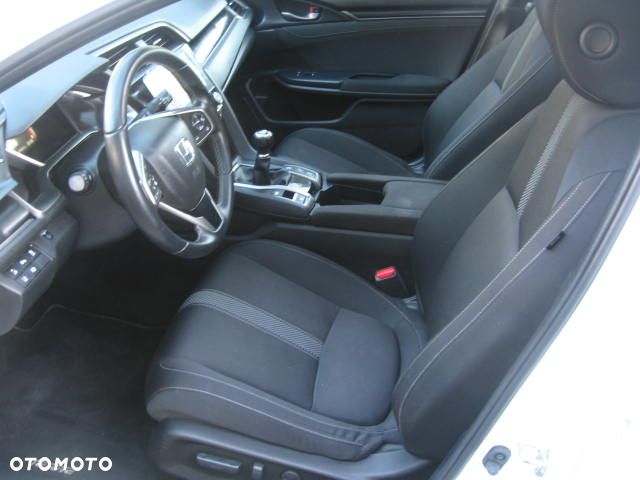 Honda Civic 1.5 T Prestige (Navi) - 33