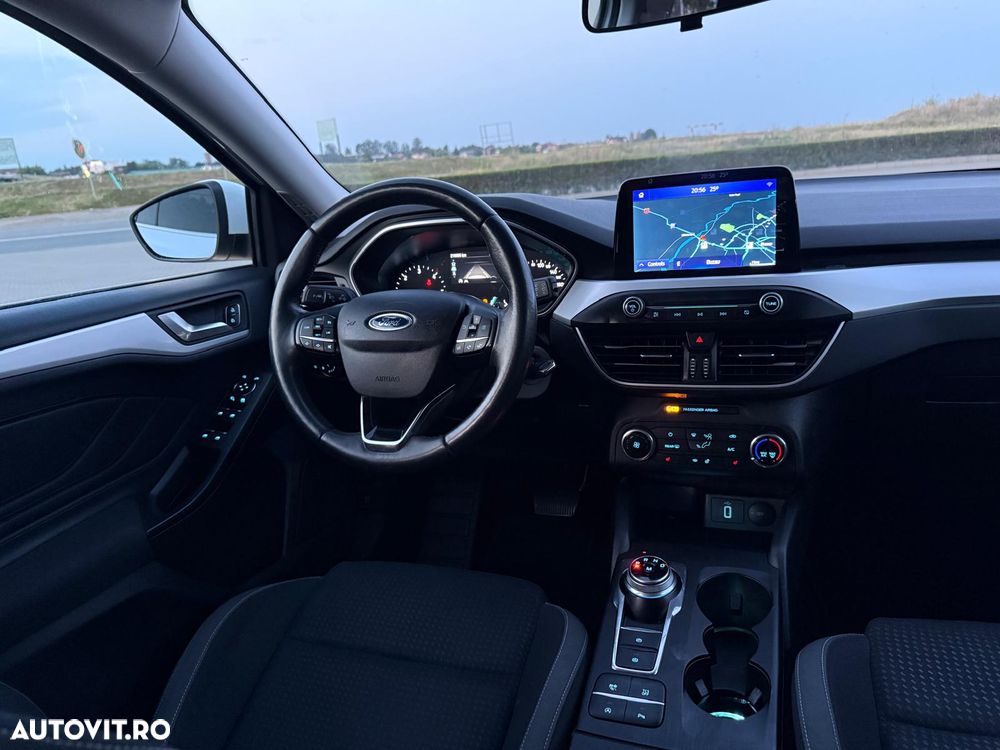 Ford Focus - 14