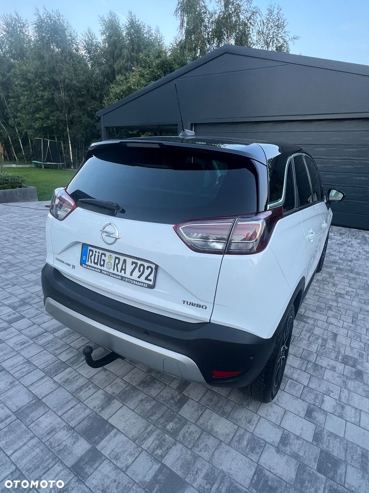 Opel Crossland X - 11