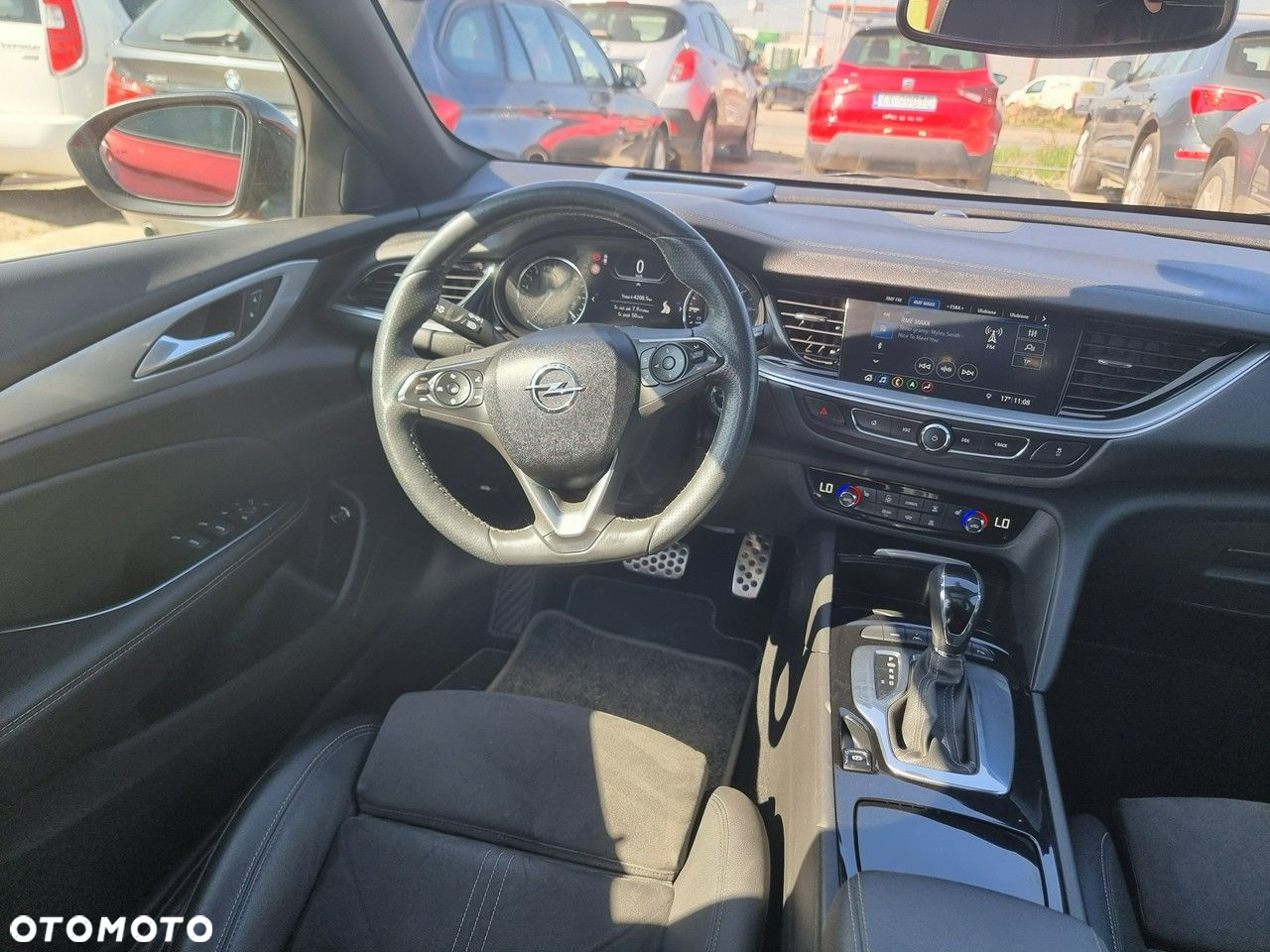 Opel Insignia - 15