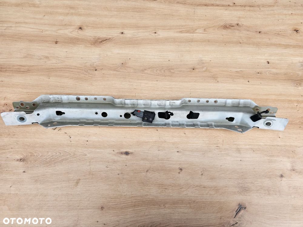 PAS PRZEDNI GÓRNY WZMOCNIENIE CZOŁOWE OPEL ASTRA J Y40R - 5