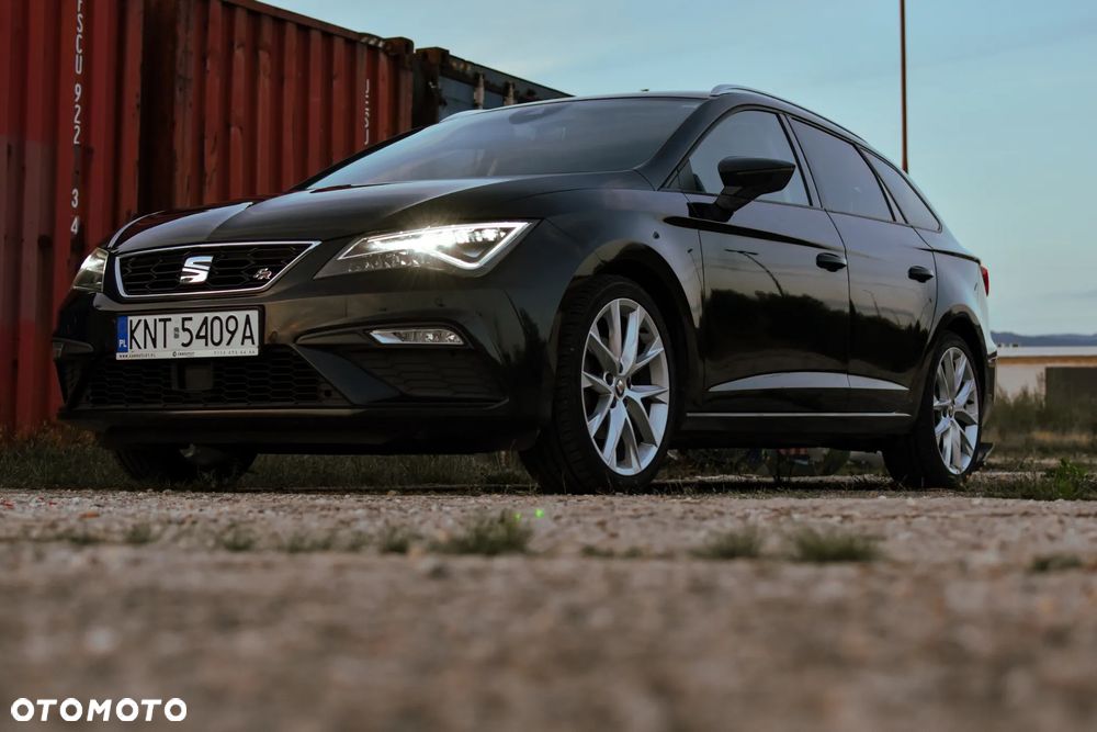 Seat Leon 1.5 eTSI ACT OPF DSG FR - 3