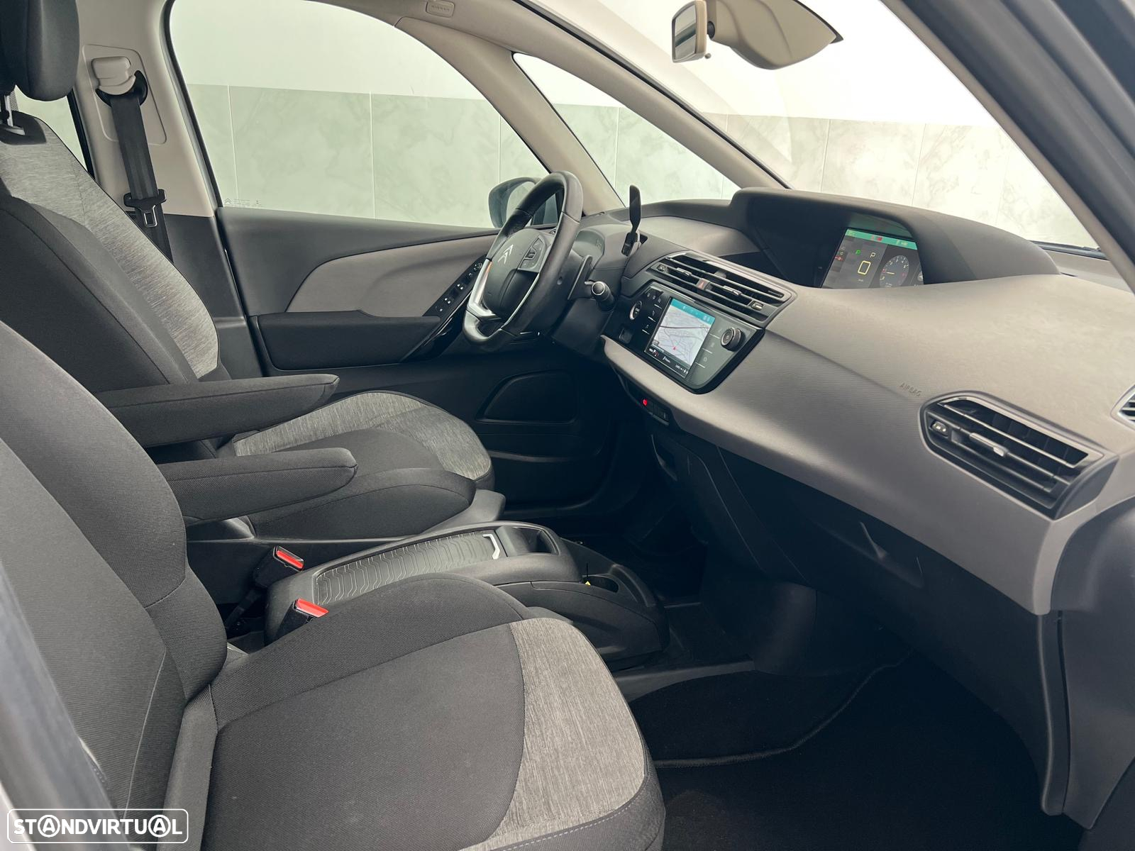 Citroën C4 Grand Picasso 1.6 BlueHDi Intensive EAT6 J17 - 32