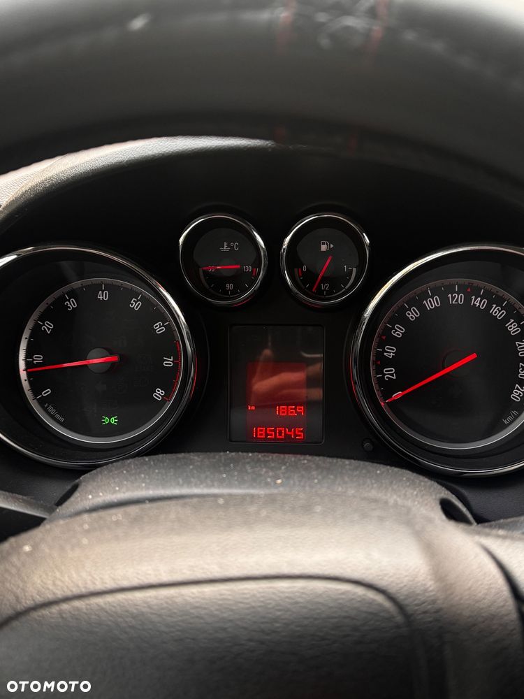 Opel Astra 1.4 Enjoy - 21