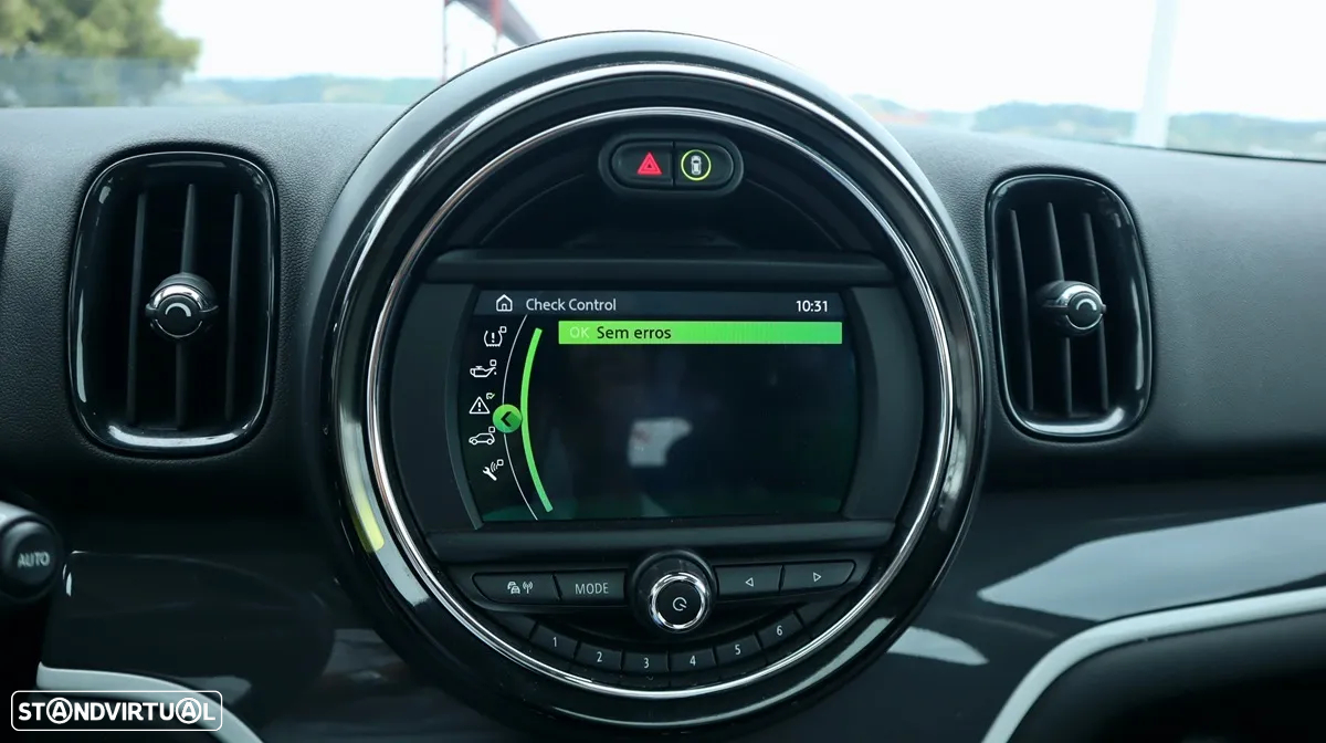 MINI Countryman Cooper SE ALL4 Auto - 44